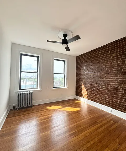 21-14 Crescent St #D6 — Photo 8