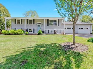 204 N White St, Sidney, IL 61877