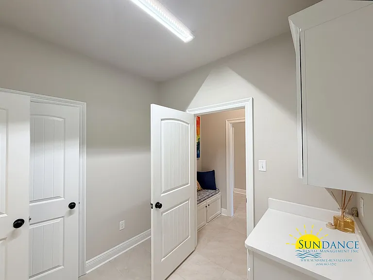 215 Hydrangea Blvd — Photo 25