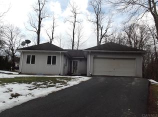 560 Bluff St, Johnstown, PA 15905