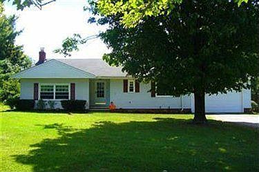 1st image of 7547 Apple Blossom Ln