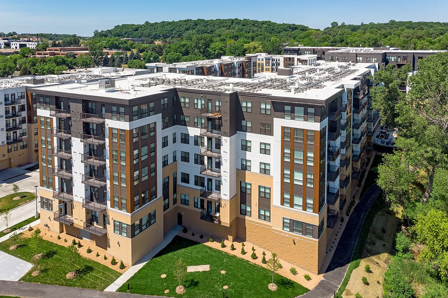 Bren Road Station 55+ Apartments — Photo 2
