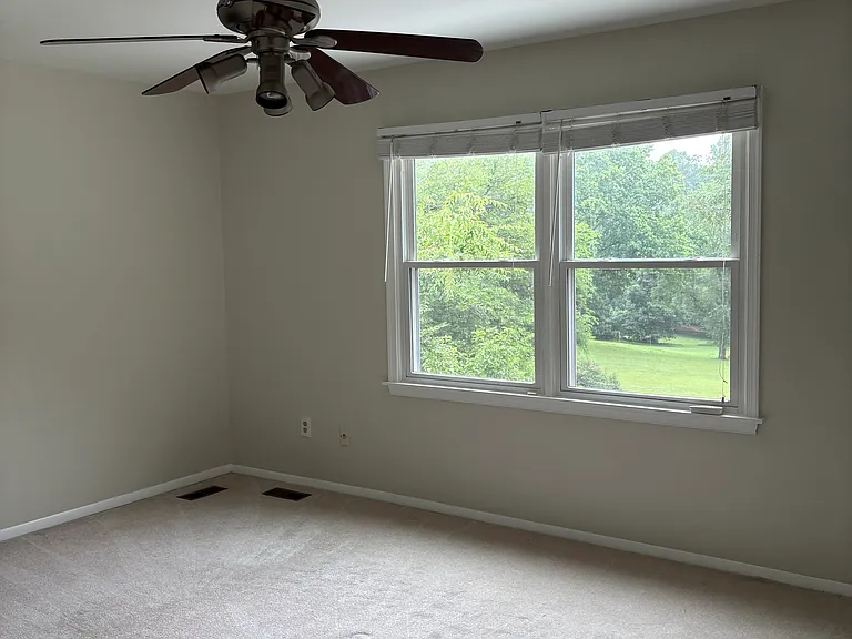 11322 Old Hopkins Rd — Photo 25