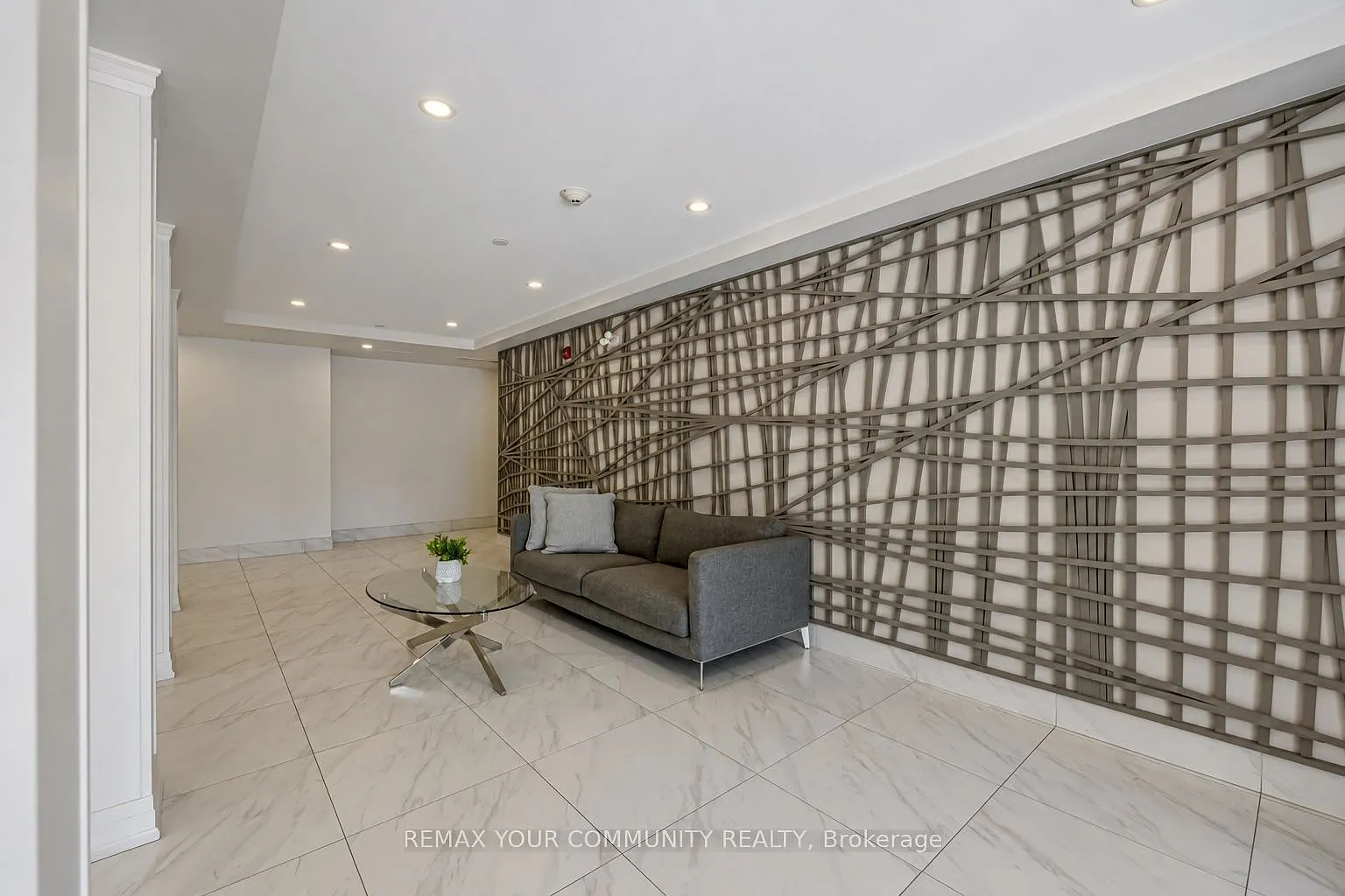 2 bed, $2,700 — Photo 2