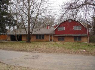 195 W Moore St, Detroit, TX 75436