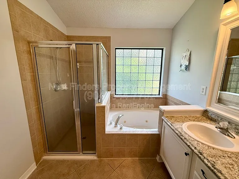 13658 Kayak Ct — Photo 21