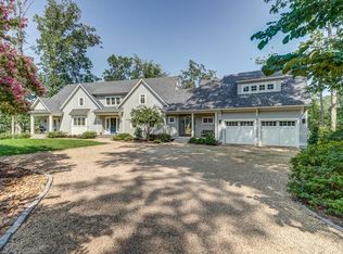 173 Virginia Rd, Irvington, VA 22480