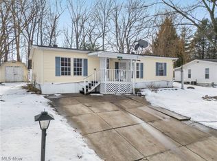 132 Thomas Blvd NW, Massillon, OH 44647