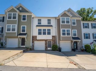 213 Summerfield Dr, Morgantown, WV 26508