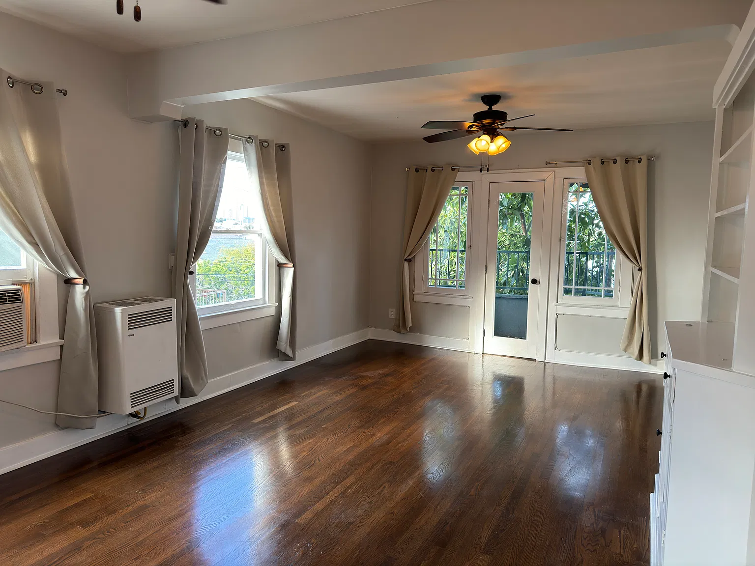 1 bed, 1000 sqft, $3,095 — Photo 3