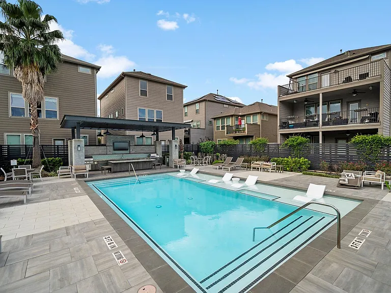 8604 Hollyoaks Creek Ln — Photo 29