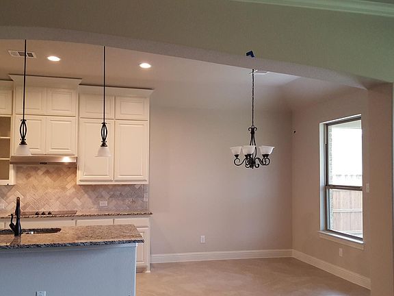 5th image of 522 Harvest Grove Dr
