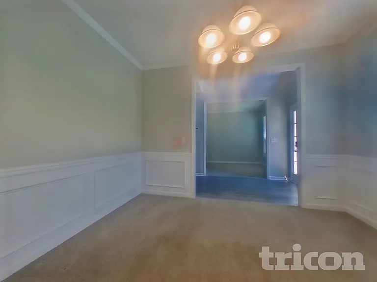 403 Park Creek Trce — Photo 3