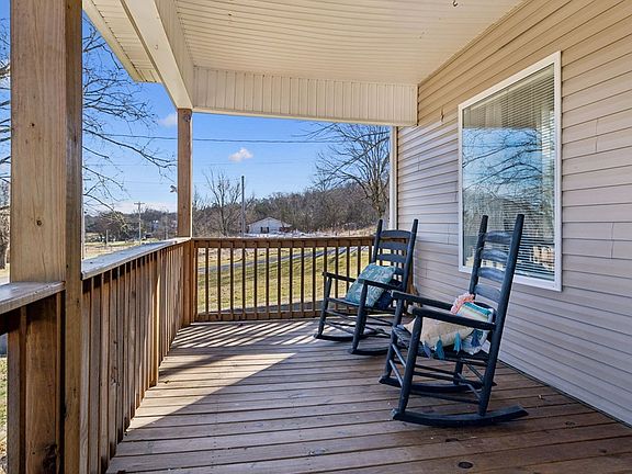 5th image of 15 Switchboard Rd