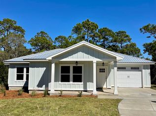 162 Anhinga Trail St, Lanark Village, FL 32323
