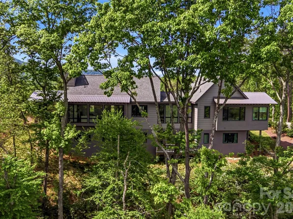 162 Riverbend Forest Dr, Asheville, NC 28805