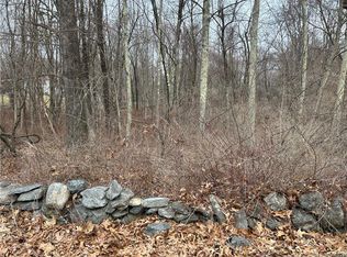 34 Old Bridge Rd, Brookfield, CT 06804