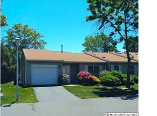 150 Kramer Ct, Lakewood, NJ 08701