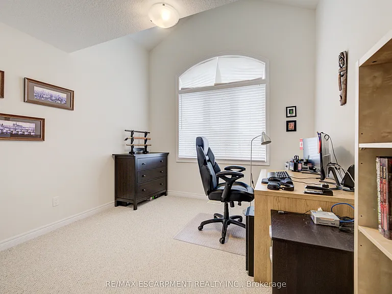 3352 Stalybridge Dr — Photo 28