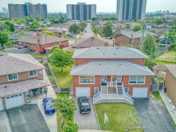 11 Sheila Ct, Toronto, ON M9V 3M4