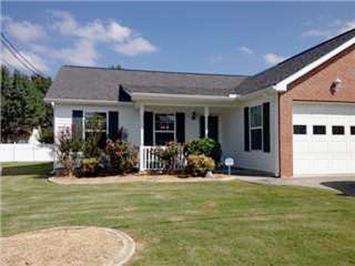 1st image of 267 Flagstone Dr