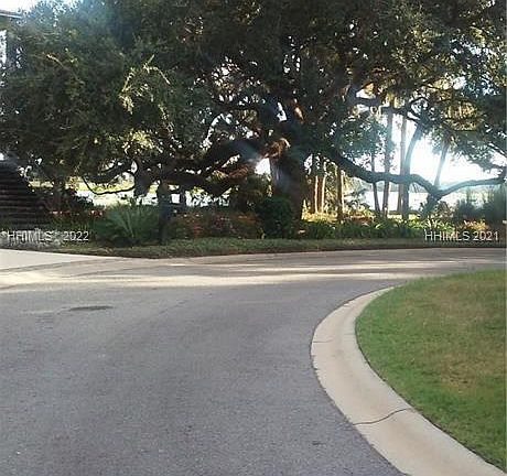 4th image of 15 Mossy Oaks Ln