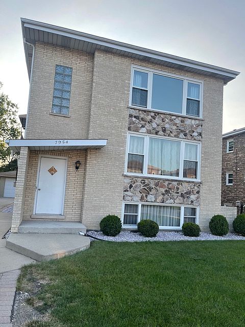 1st image of 7954 Nordica Ave #2