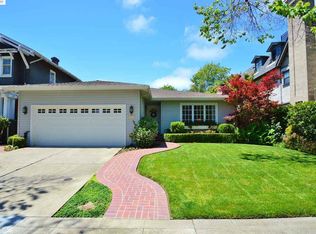 1251 Bay St, Alameda, CA 94501