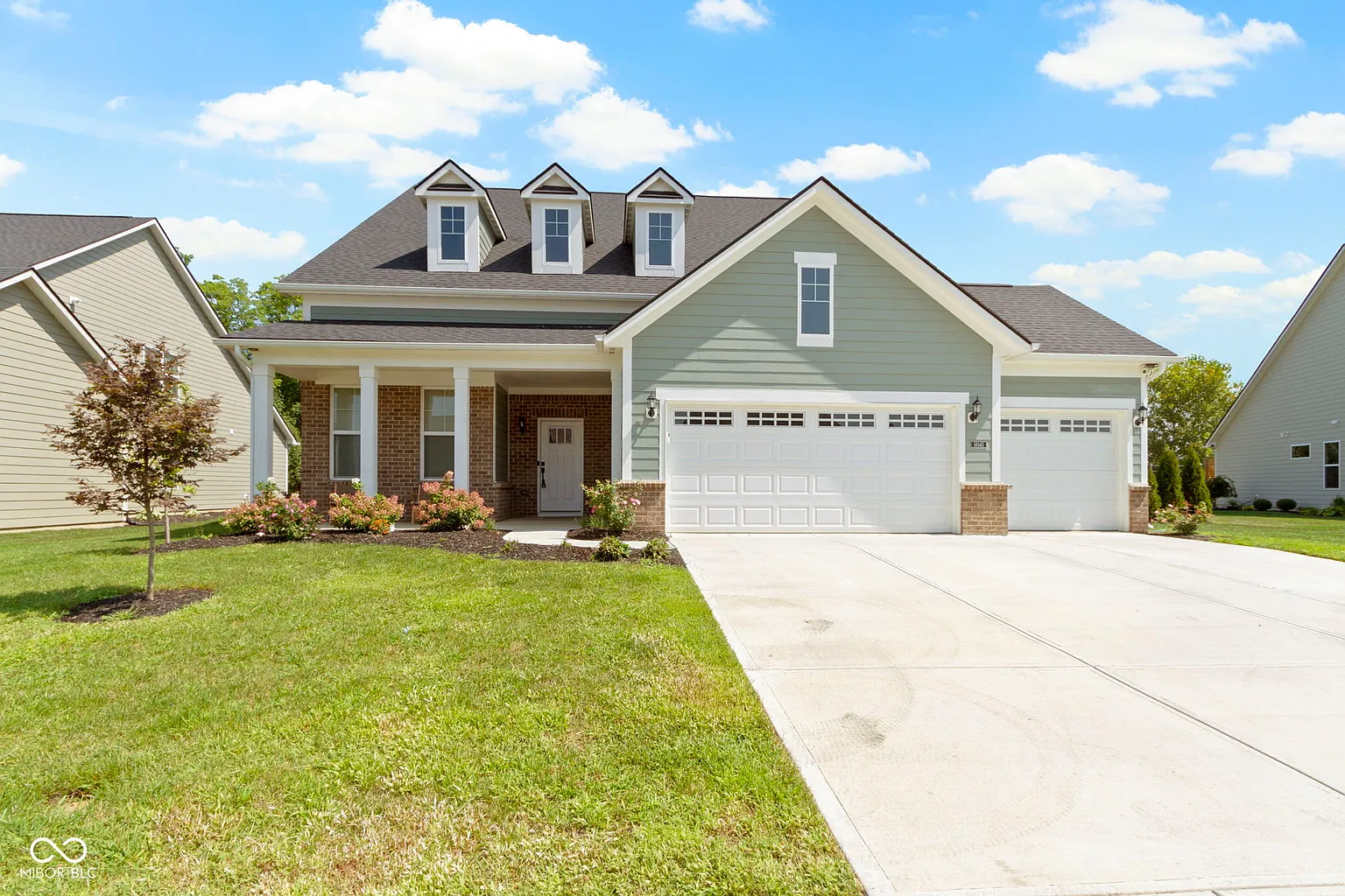 14940 Tiago Ln photo 1