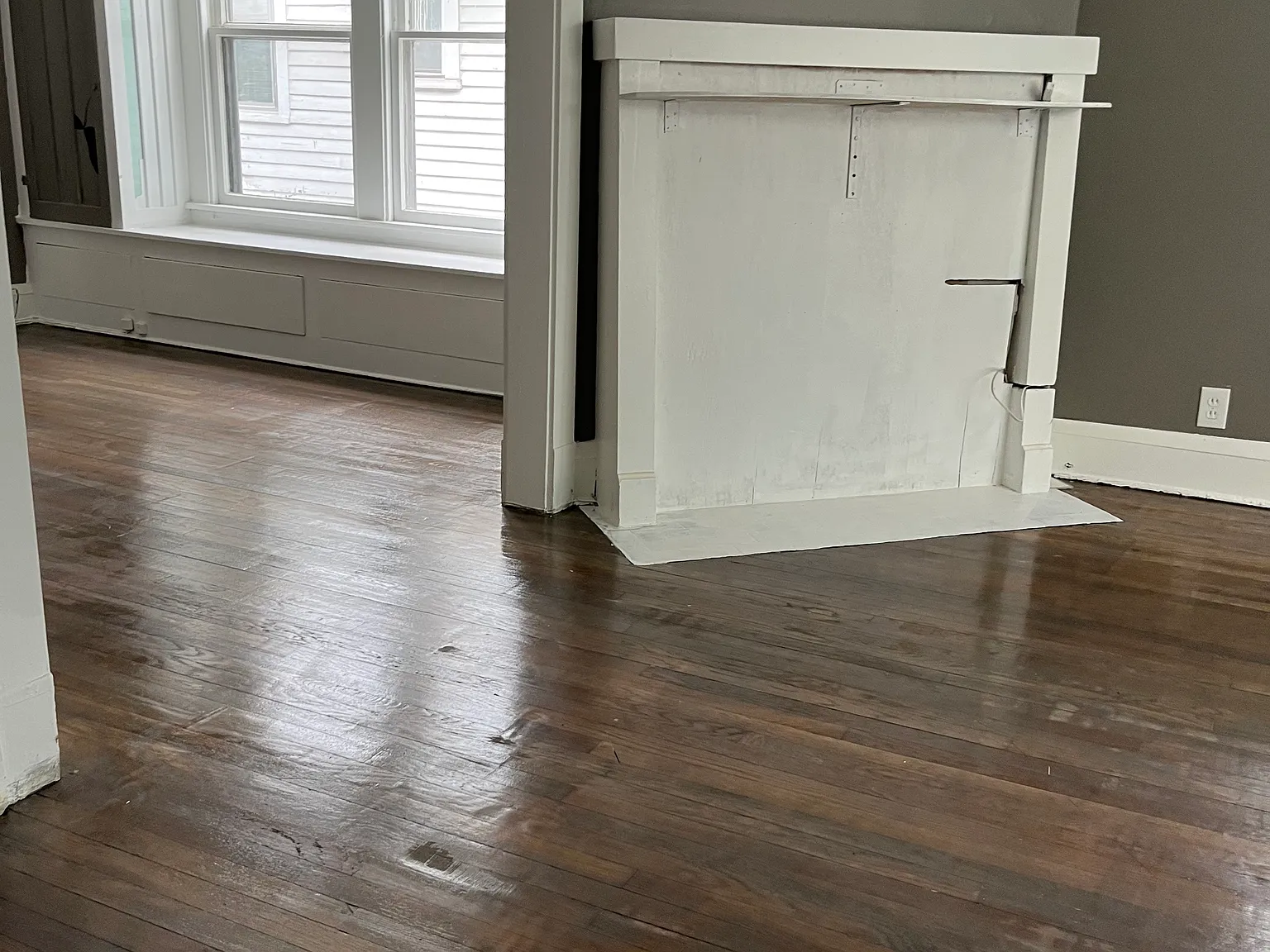 1731 Taylor Rd — Photo 2