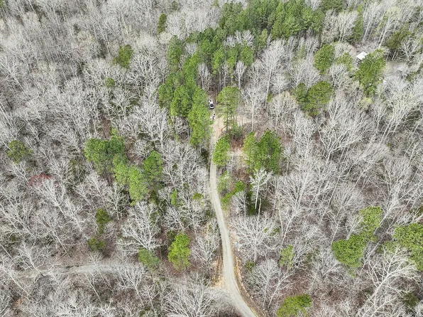 889 Old Stonehouse Rd, Chapel Hill, NC 27516