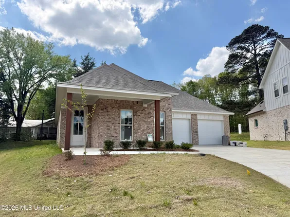 406 Hyde Park Cv, Brandon, MS 39042