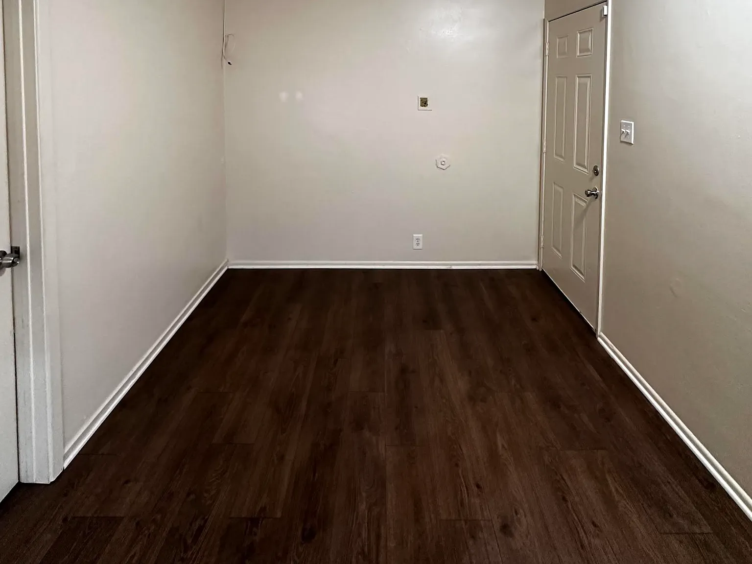 1 bed, 500 sqft, $1,795 — Photo 2