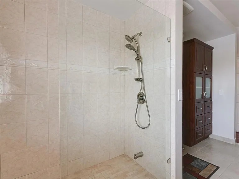 1590 Seagrape Way — Photo 31