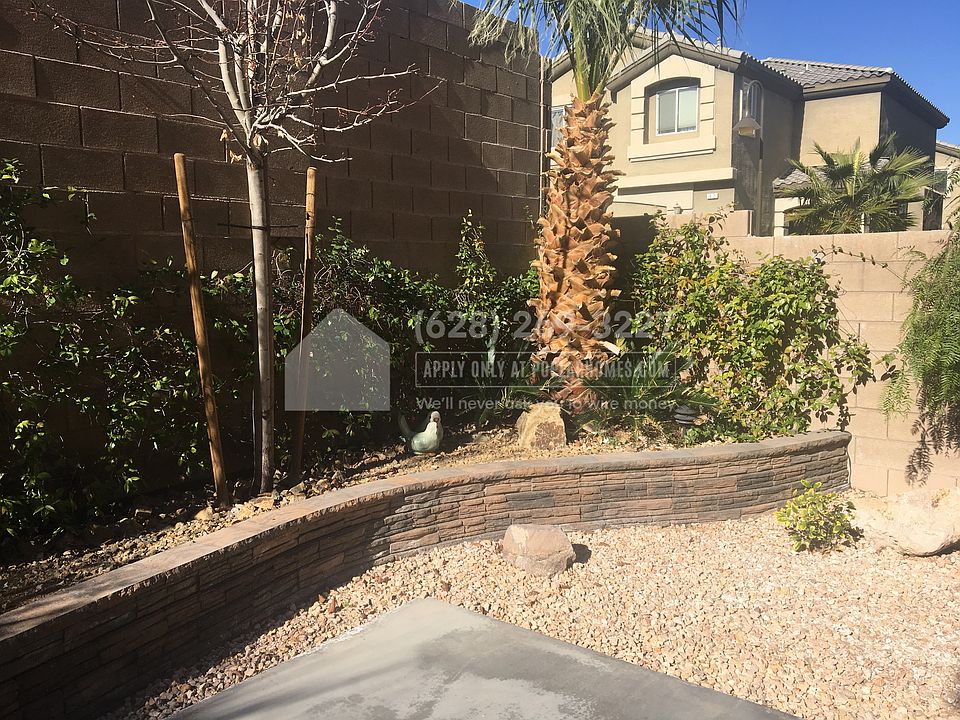 2nd image of 467 Newberry Springs Dr