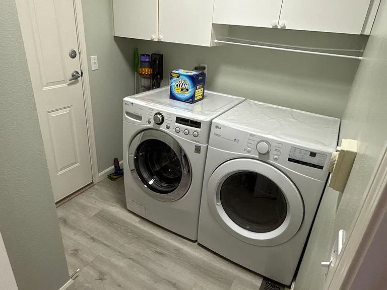 1424 NW 202nd Ln — Photo 21