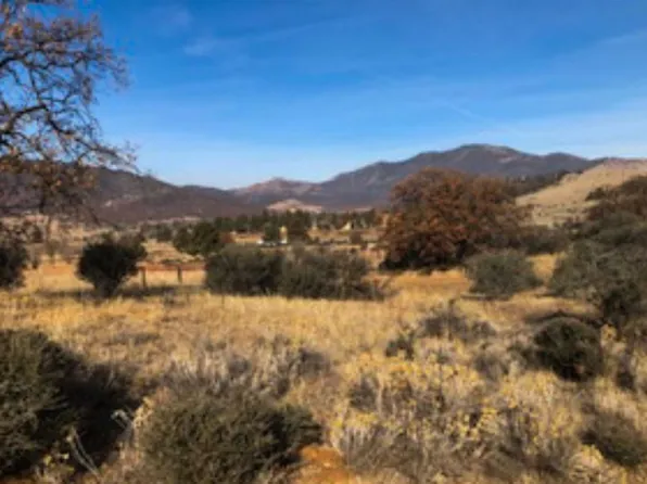 N Foothill Dr, Yreka, CA 96097
