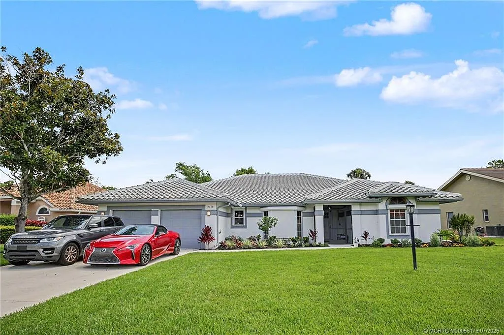 3 bed, 3.0 bath, 2084 sqft, $8,500 — Photo 1