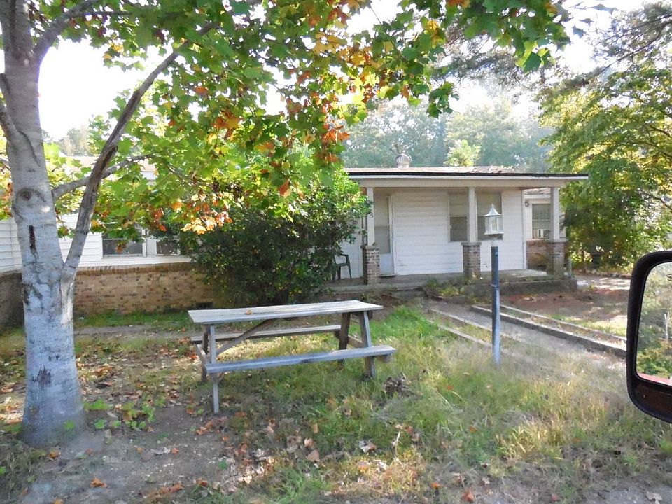 2nd image of 2045 Phoenix Ave