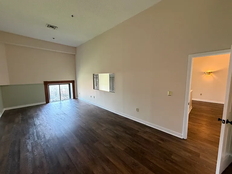 27 Hillside Pl #19 — Photo 16