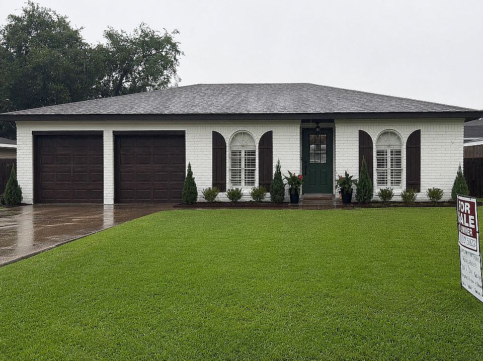 1st image of 416 Moncla Ave