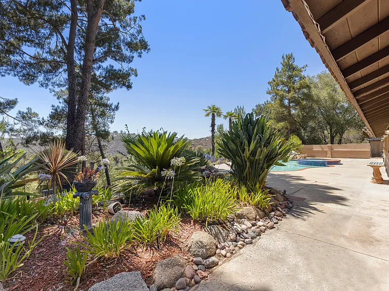 29036 Miller Rd — Photo 48