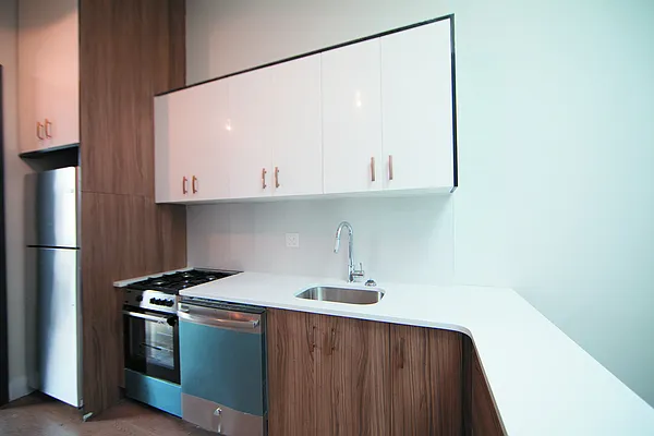 Rented by Brooklyn Group | media 33