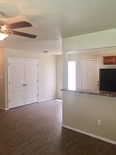 4th image of 3312-3326 N 27th St #3324