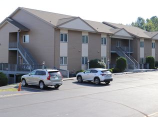 1055 Mariners Way APT 13, Huddleston, VA 24104