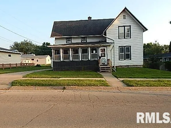 209 W Summit St, Maquoketa, IA 52060