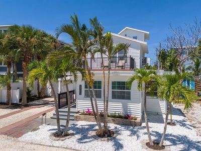 2302 Avenue B, Bradenton Beach, FL, 34217
