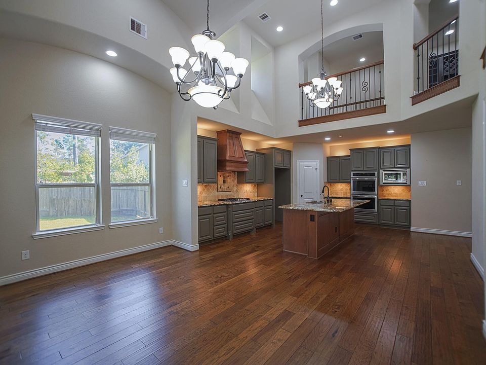 1st image of 15375 Westland Gate Dr