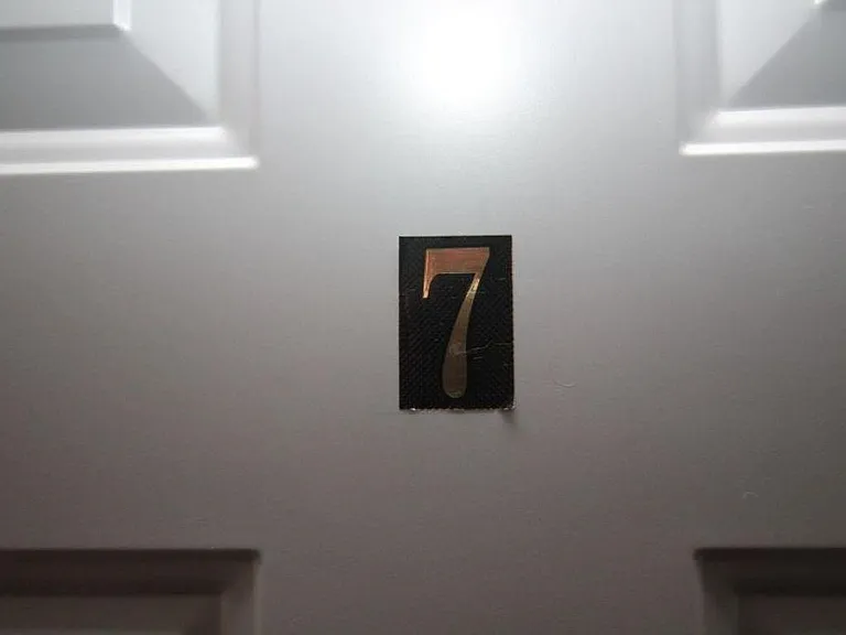 404 1/2 N Dewey St #7 — Photo 2