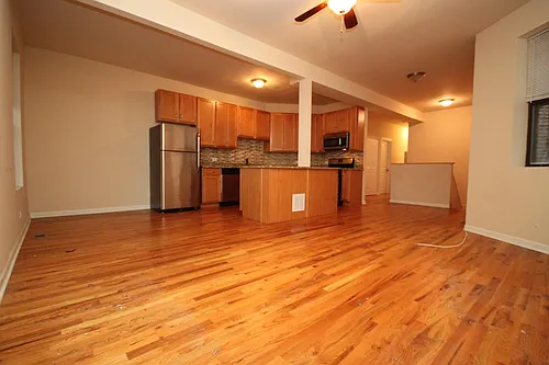 3150 N Honore St #1 Photo 1 3150 N Honore St #1 Photo 1